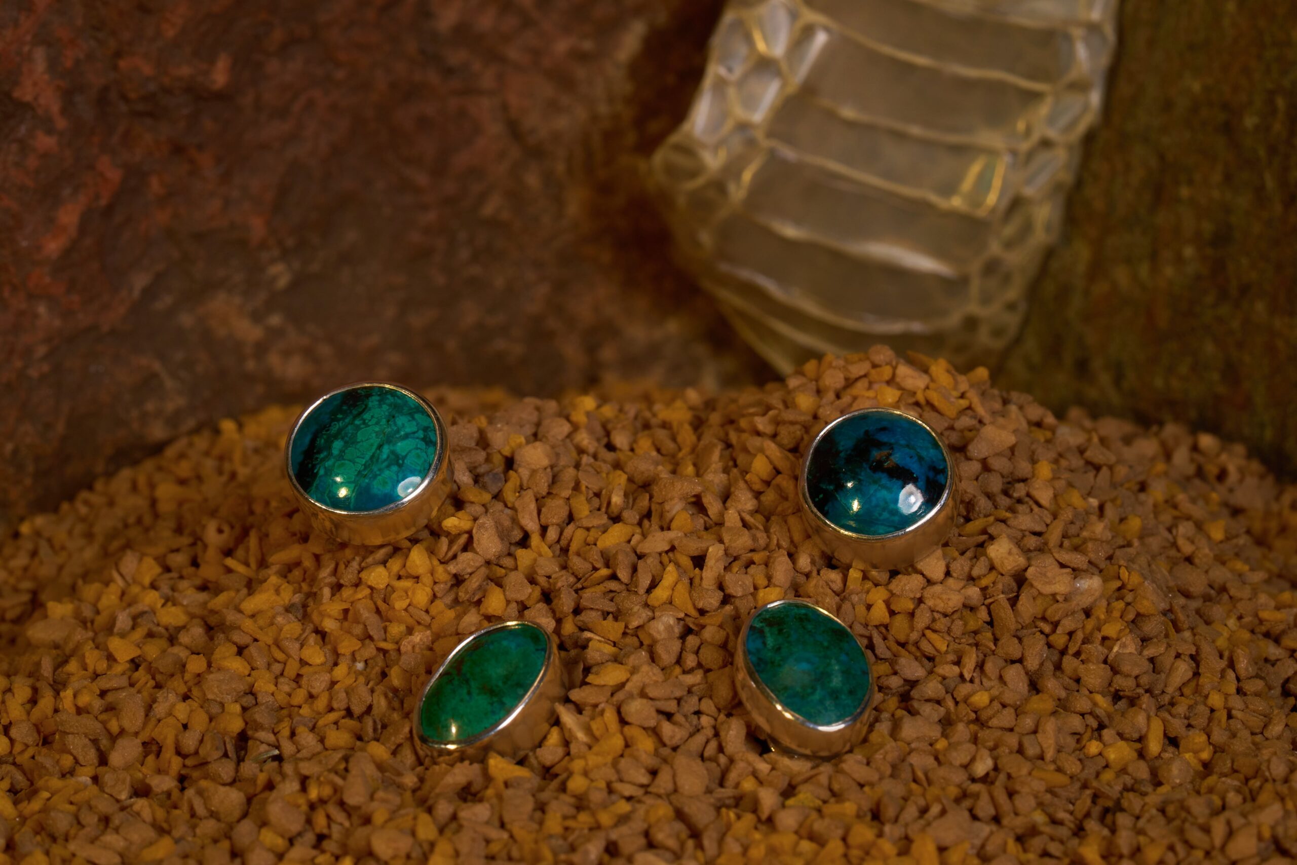 Topos Terrena (Baño en Oro) - Image 2